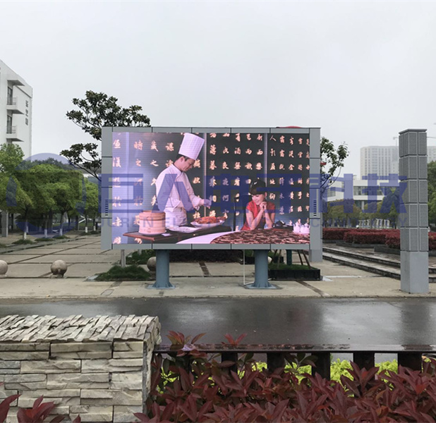 ����ĳѧУ����P4ȫ����